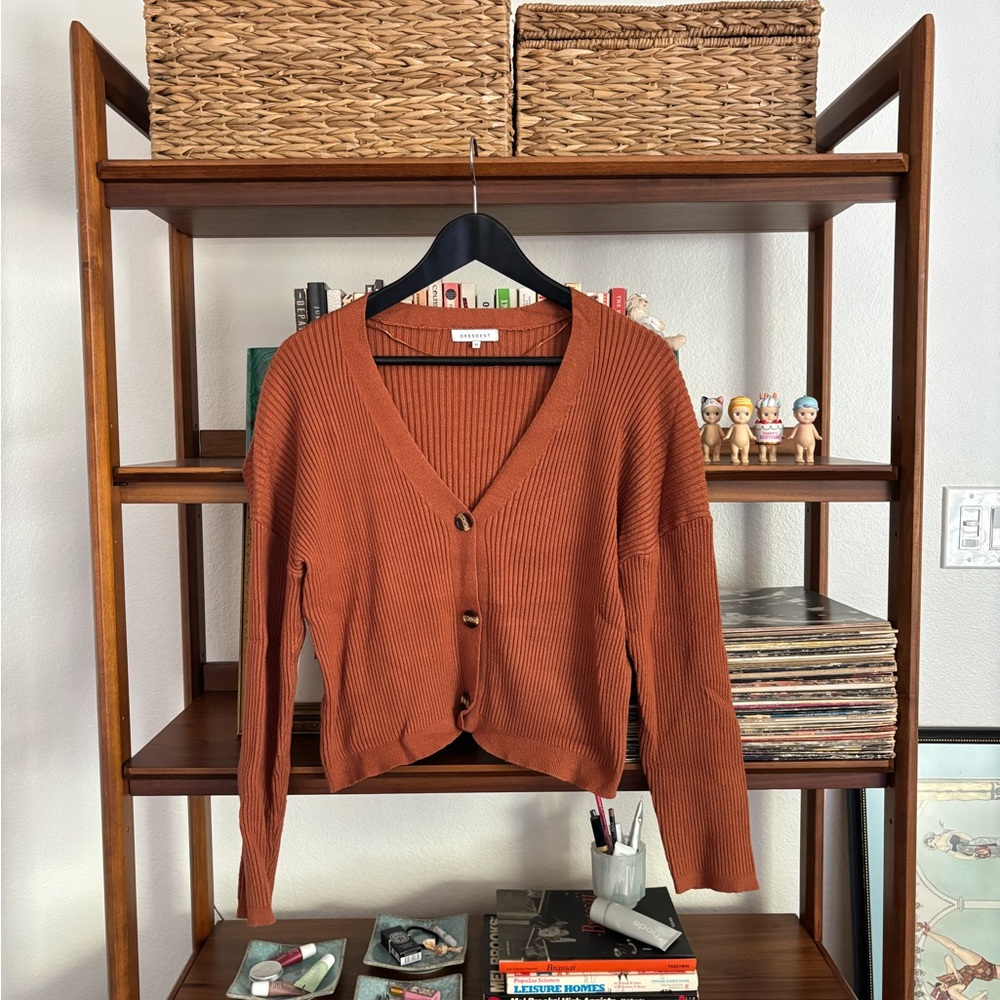 ASOS Rust Ribbed V‑Neck Button Cardigan